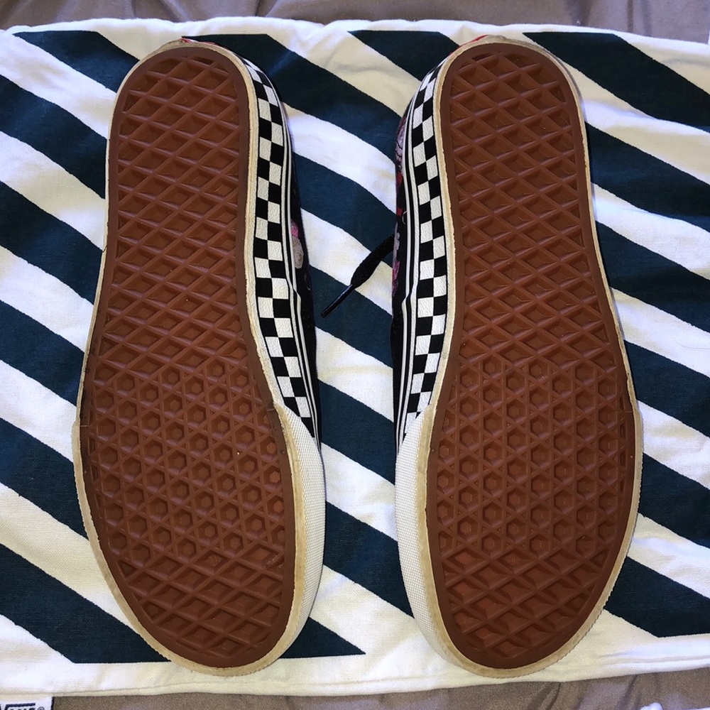 Customized Authentic Vans - Picture 6 of 8